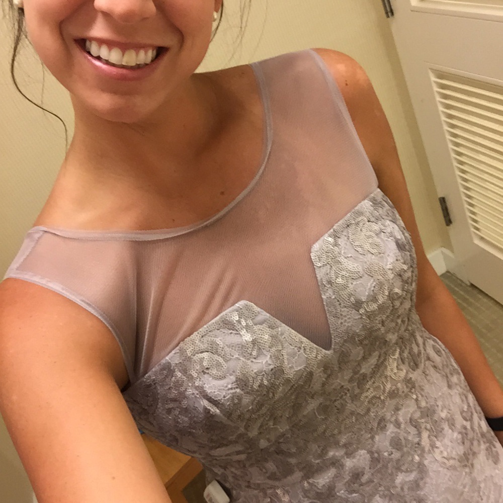 *SALE* 🚨 BGBG Max Azria Lilac formal dress PROM - Picture 5 of 5
